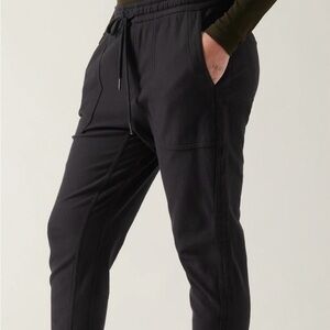 Athleta Farallon Jogger Black Pull On Comfy Loungewear Pant Size 8